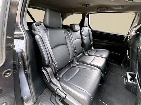 Used 2023 Honda Odyssey Touring image 23