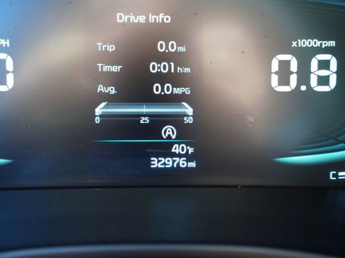 Certified 2024 Kia Soul LX w/ Option Group 015 FWD image 30