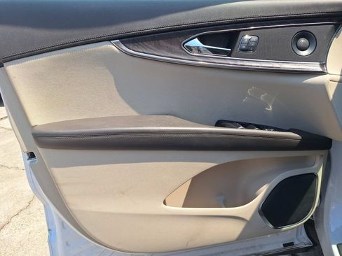 Used 2019 Lincoln Nautilus Reserve FWD image 31