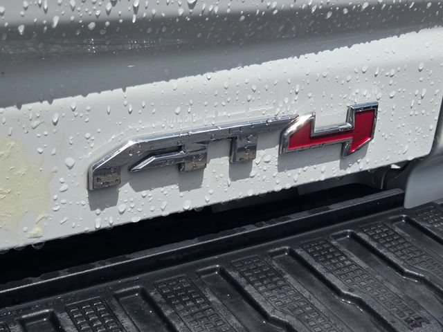 Used 2021 GMC Sierra 2500 AT4 w/ AT4 Premium Plus Package AWD/4WD image 15