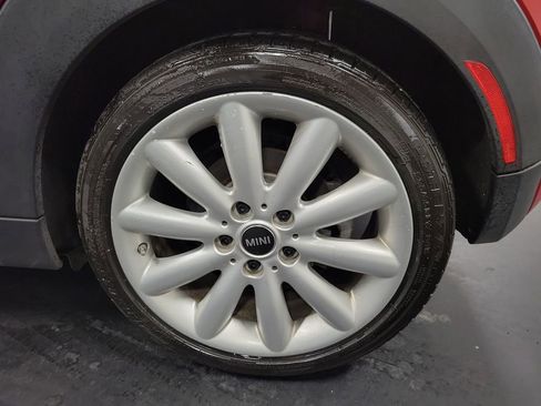 Used 2015 MINI Cooper S image 10