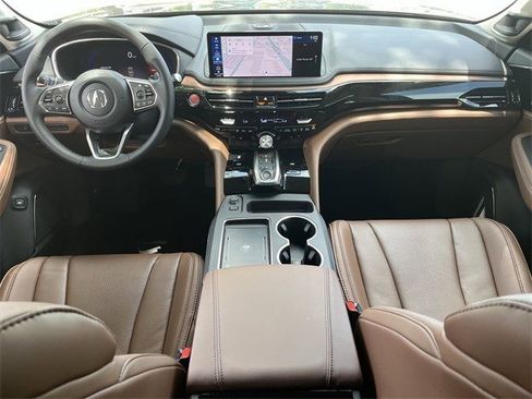 Used 2026 Acura MDX FWD w/ Technology Package image 11