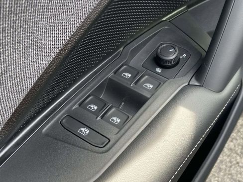 New 2026 Volkswagen Tiguan S FWD image 14