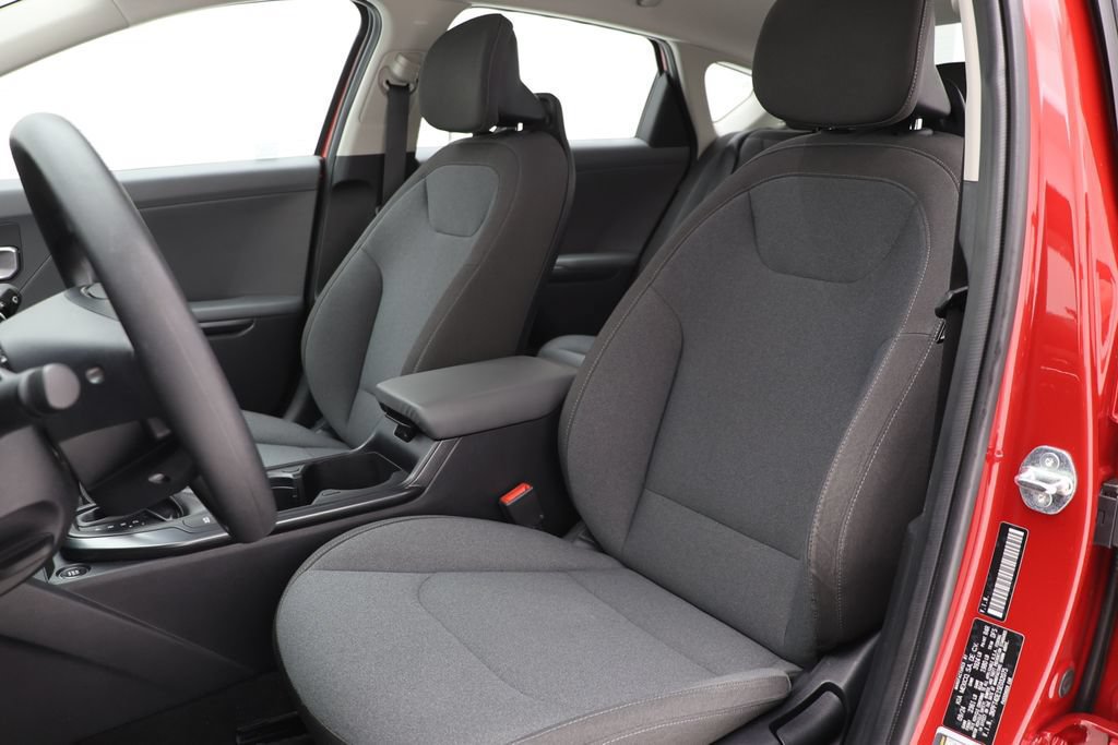 Used 2025 Kia K4 FWD image 14