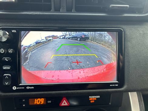 Used 2017 Toyota 86 Auto (Natl) RWD image 29