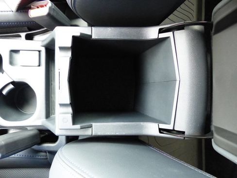 Used 2025 Subaru Forester Limited w/ Popular Package #1 image 51