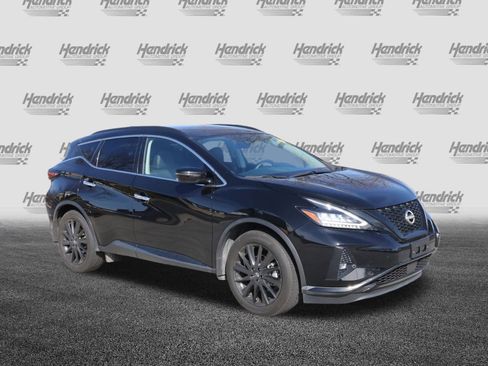Used 2023 Nissan Murano SV w/ SV Midnight Edition Package image 2