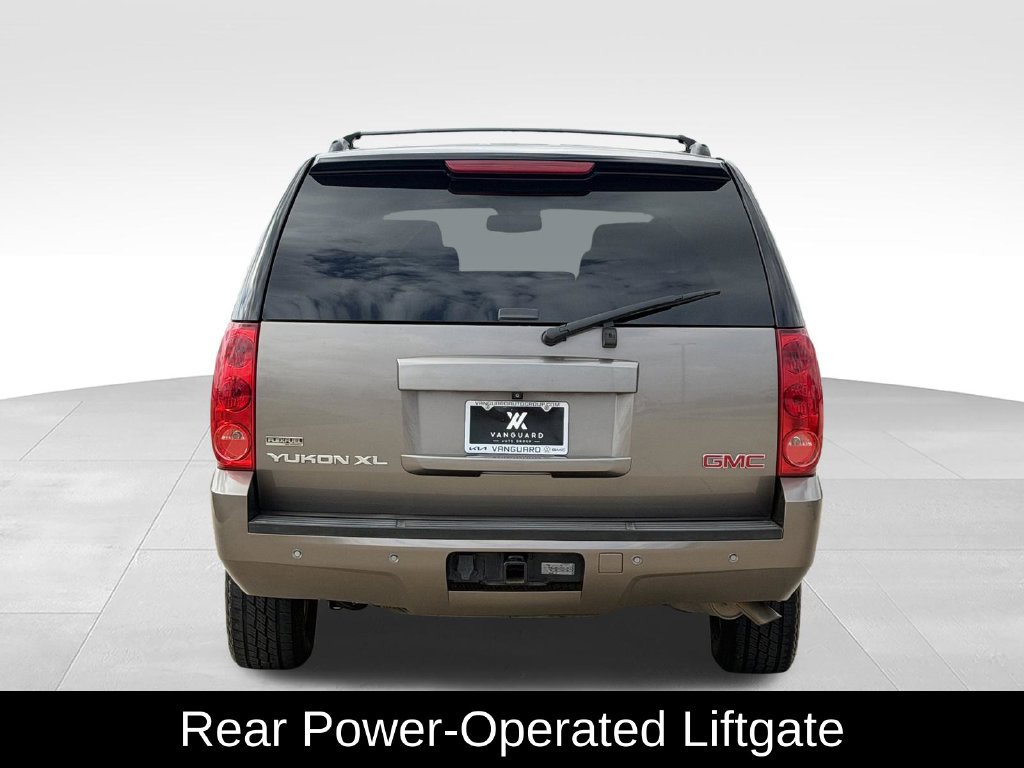 Used 2012 GMC Yukon XL SLT w/ SLT-2 Equipment Package RWD image 7