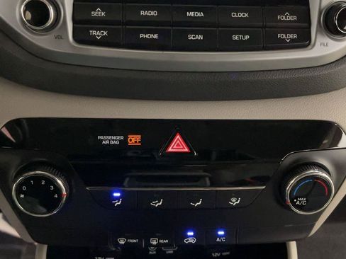 Used 2018 Hyundai Tucson SE AWD/4WD image 37