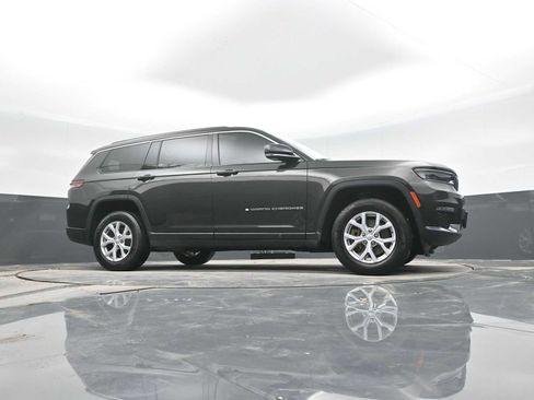 Used 2022 Jeep Grand Cherokee L Limited image 46