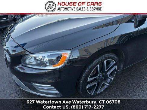 Used 2017 Volvo S60 T5 Dynamic w/ Vision Package image 10