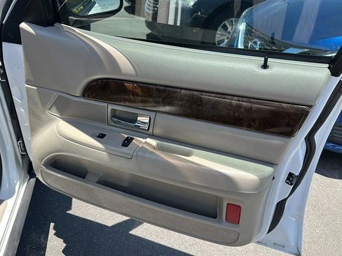 Used 2011 Mercury Grand Marquis LS RWD image 44