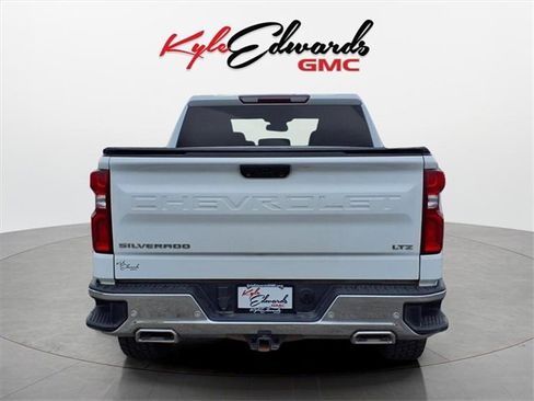 Used 2022 Chevrolet Silverado 1500 LTZ image 6