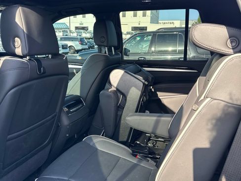 Used 2026 Cadillac Escalade Sport w/ Touring Package AWD/4WD image 9