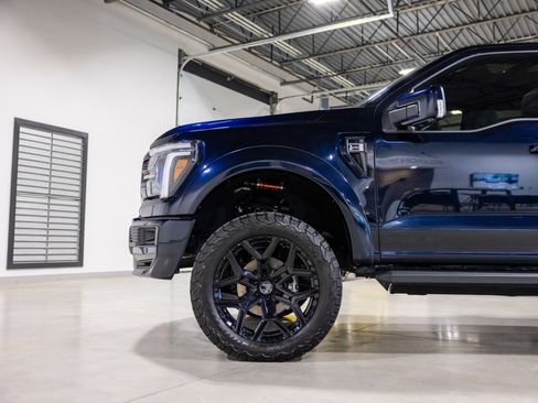 Used 2025 Ford F150 Lariat w/ Equipment Group 501A Mid image 18