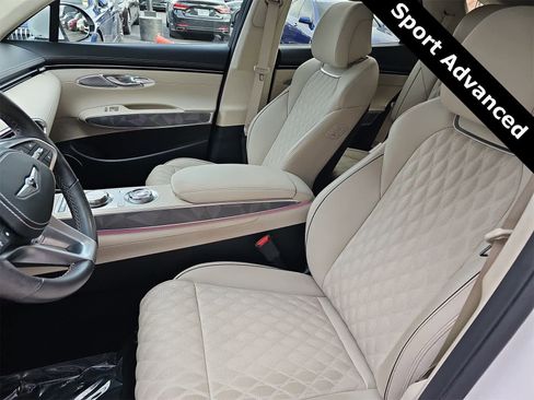 Used 2023 Genesis GV70 3.5T Sport w/ Sport Advanced Package image 15