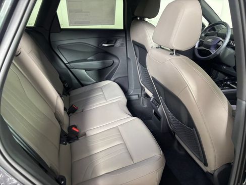 New 2026 Audi Q3 quattro 2.0T AWD/4WD image 11