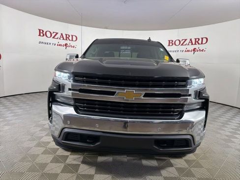 Used 2021 Chevrolet Silverado 1500 LT w/ All Star Edition Plus image 2