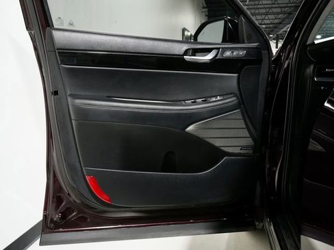 Used 2021 Hyundai Palisade Limited image 14