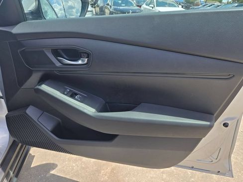 Used 2025 Honda Accord LX image 34
