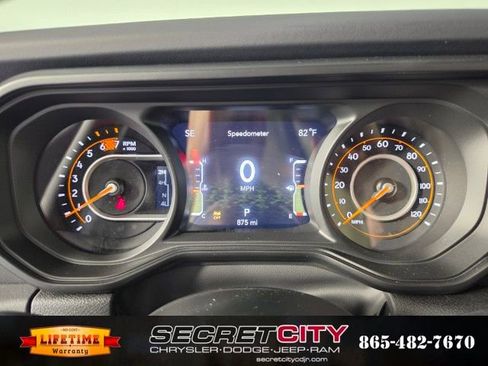 New 2026 Jeep Wrangler Unlimited Sahara AWD/4WD image 19