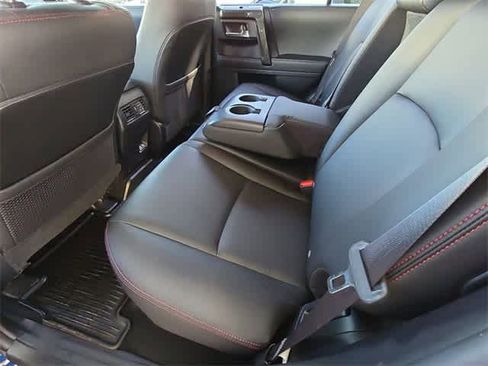 Used 2020 Toyota 4Runner TRD Off-Road Premium image 17