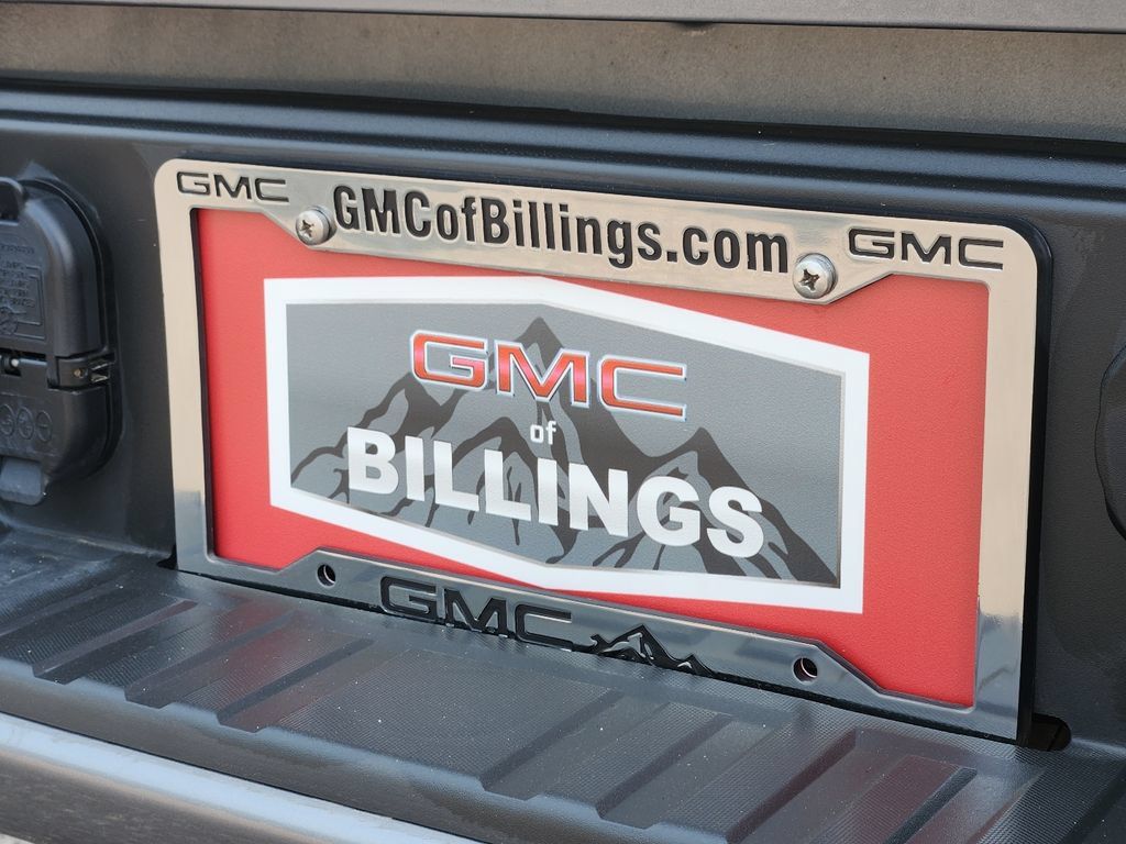 Used 2022 GMC Canyon Elevation w/ Elevation Premium Package AWD/4WD image 40