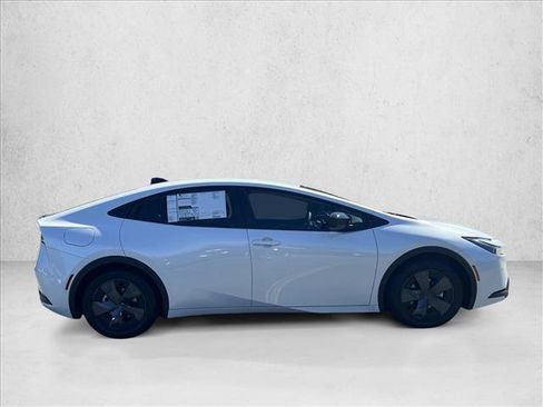 New 2026 Toyota Prius Plug-In Hybrid image 10