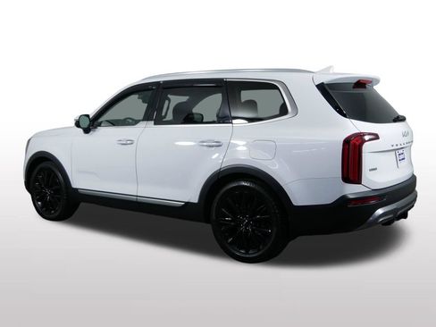 Certified 2022 Kia Telluride SX w/ Towing Package AWD/4WD image 9