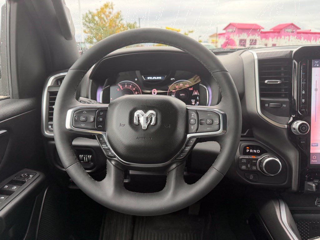 Used 2025 RAM 1500 Big Horn AWD/4WD image 9