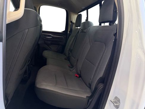 Used 2019 RAM 1500 Big Horn AWD/4WD image 16