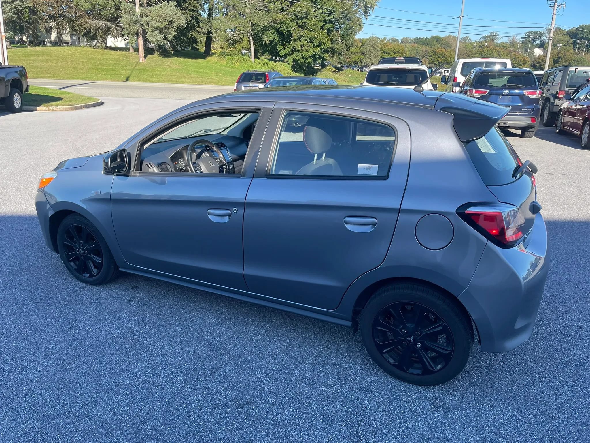 Used 2022 Mitsubishi Mirage Black Edition FWD image 3