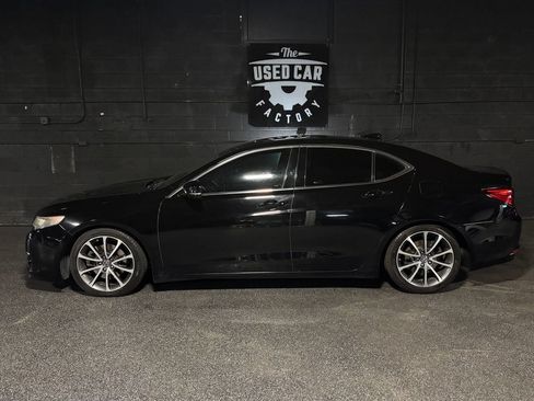 Used 2016 Acura TLX V6 SH-AWD w/ Advance Package image 2
