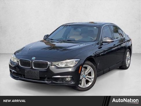 Used 2017 BMW 330e image 1