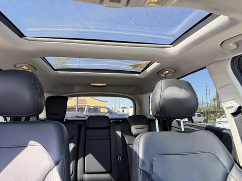 Used 2016 Mercedes-Benz GLE 550e 4MATIC w/ Lighting Package image 26