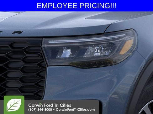 New 2026 Ford Explorer ST-Line AWD/4WD image 18