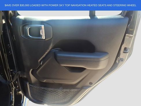 Used 2023 Jeep Wrangler Unlimited w/ Sun & Screen Package image 11