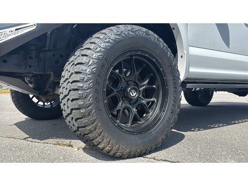 Used 2019 Ford F150 Raptor w/ Equipment Group 802A Luxury AWD/4WD image 11