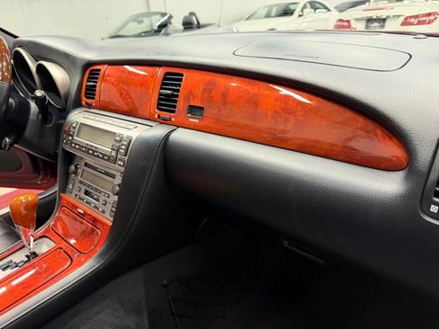 Used 2007 Lexus SC 430 Convertible w/ Preferred Accessory Pkg RWD image 26