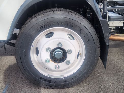 New 2025 Isuzu NQR image 6