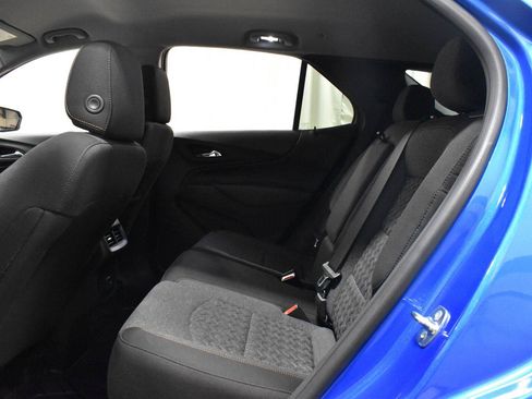 Used 2024 Chevrolet Equinox LT w/ LPO, Floor Liner Package FWD image 4