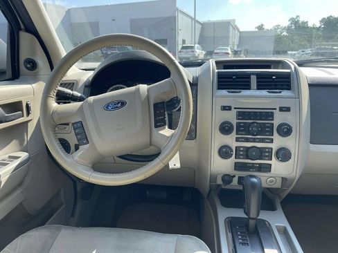 Used 2012 Ford Escape XLT FWD image 16
