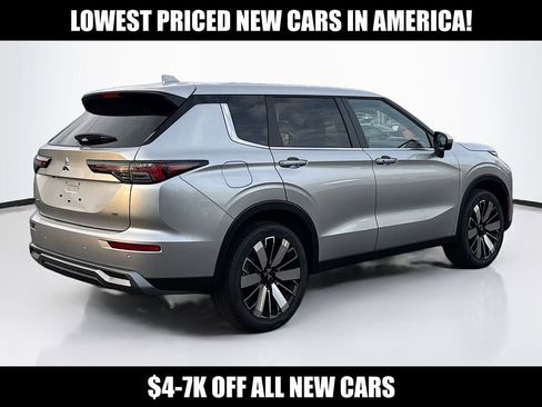 New 2026 Mitsubishi Outlander SE FWD image 7