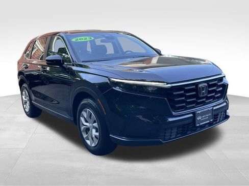 Used 2023 Honda CR-V LX image 3