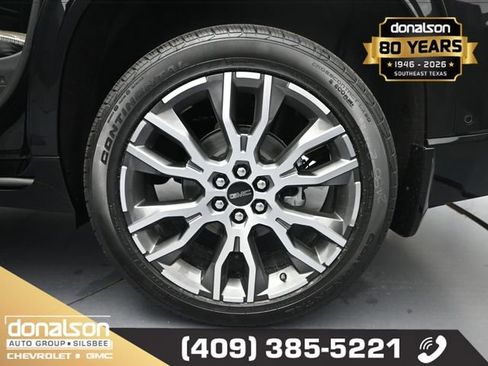 New 2026 GMC Acadia Denali Ultimate w/ LPO, Floor Liner Package image 15