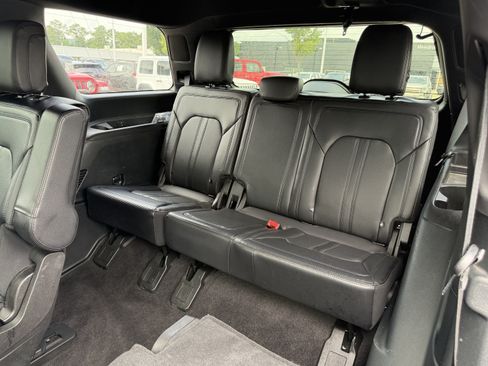 Used 2021 Ford Expedition Limited RWD image 28
