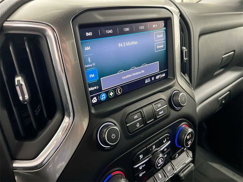 Certified 2021 Chevrolet Silverado 2500 LT w/ Fleet Comfort Package image 13