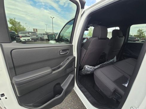New 2026 Nissan Frontier SV AWD/4WD image 19