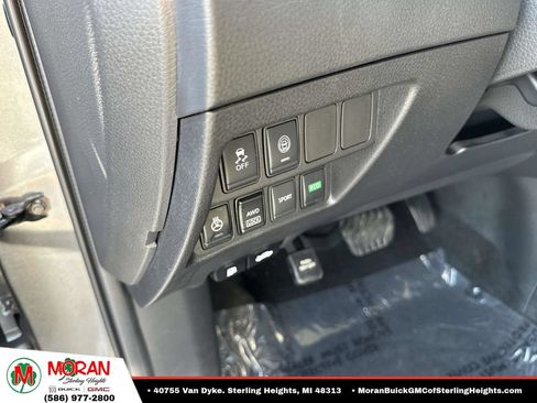 Used 2021 Nissan Rogue Sport SV AWD/4WD image 20