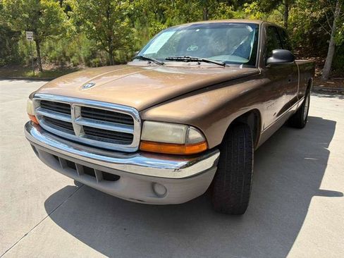 Used 2001 Dodge Dakota 2WD Club Cab image 3